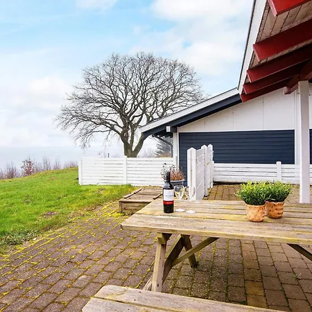 Ferienhaus Vii *